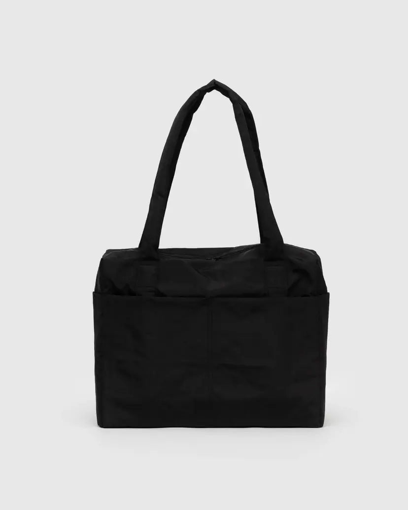 【新品・完売品】BAGGU SMALL CLOUD CARRY BAG Shop BAGGU Small Cloud Carry-On Bag on Sale at BeyondStyle